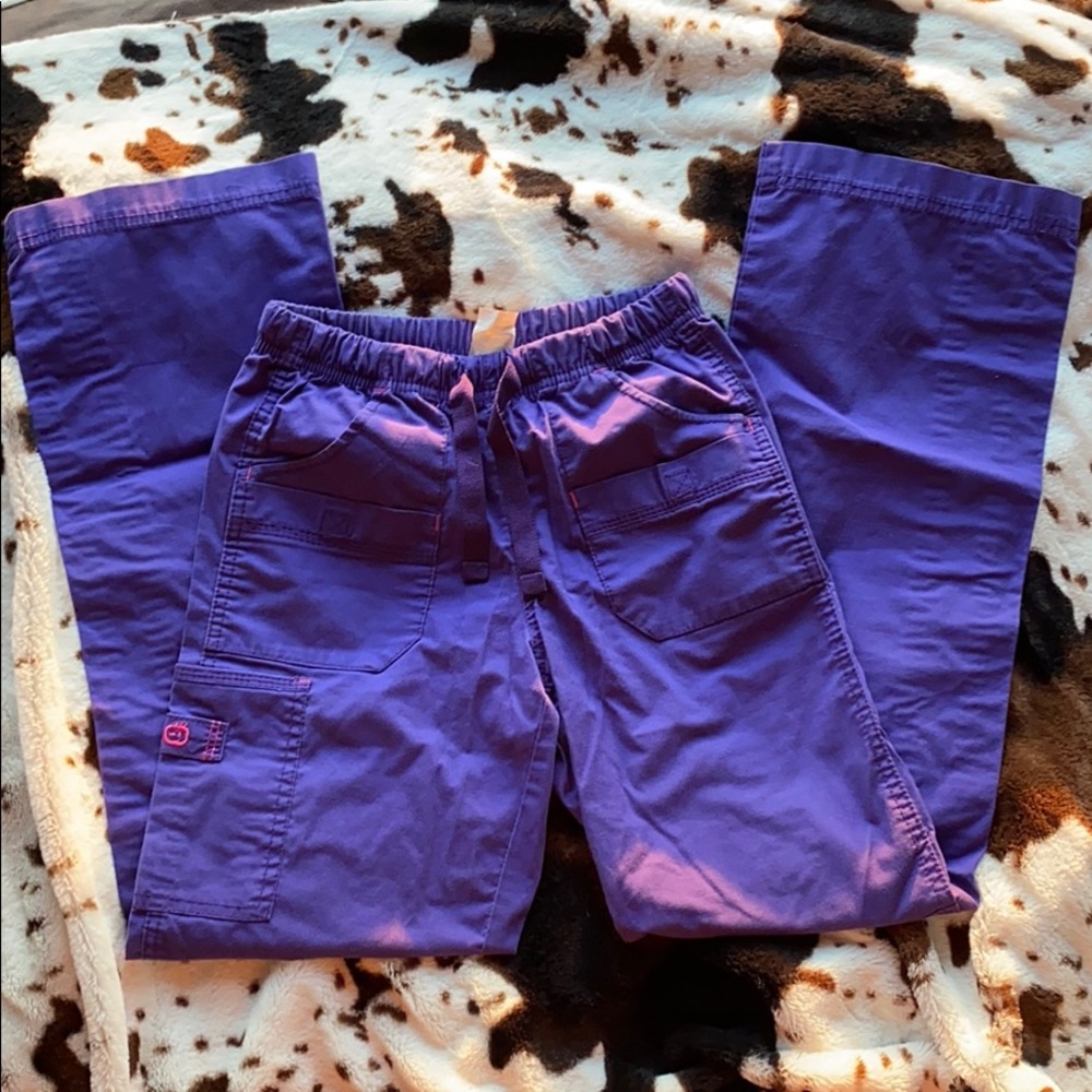 scrub pants